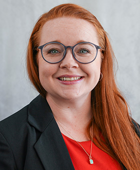 Anna Lawrence Headshot